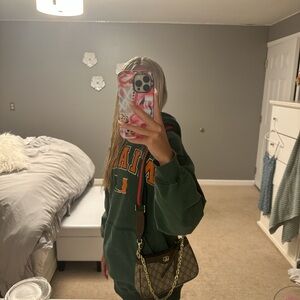 Cute brown cross body bag. Also can be a shoulder bag.